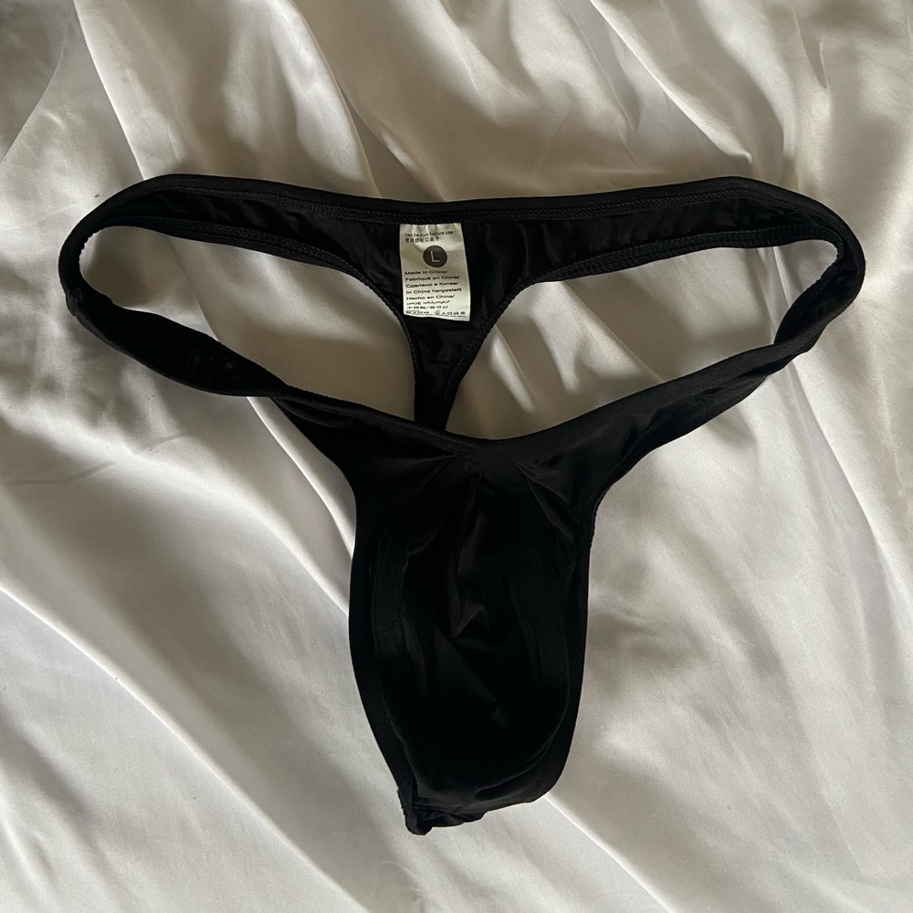 MENS BLACK THONG